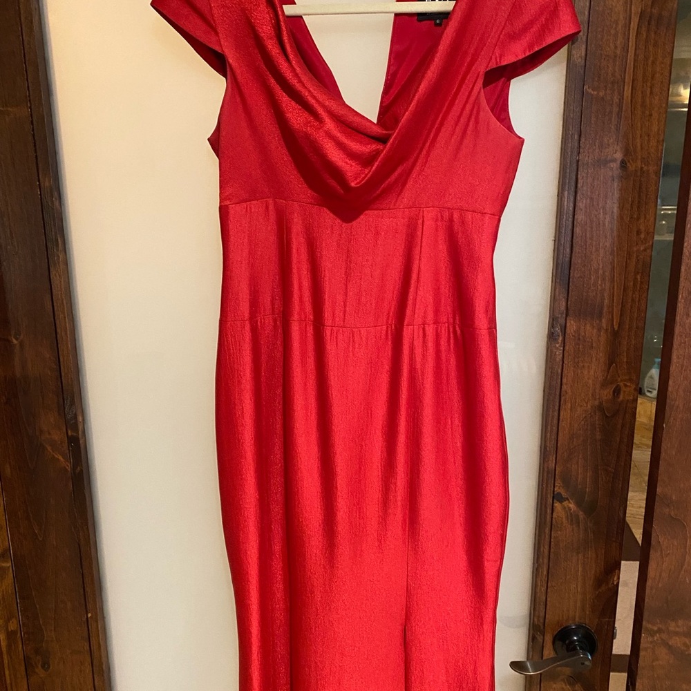 Black Halo elegant red color prom dress / evening dress size 6 - Picture 3 of 9